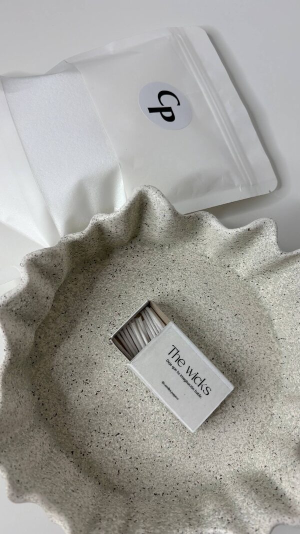 6021638604369022065 Magic Candle